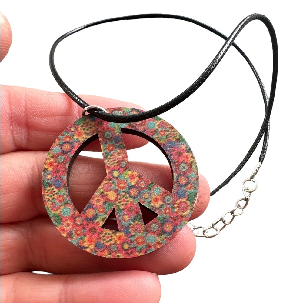 Multicolored Floral Peace Sign Wooden Pendant Necklace